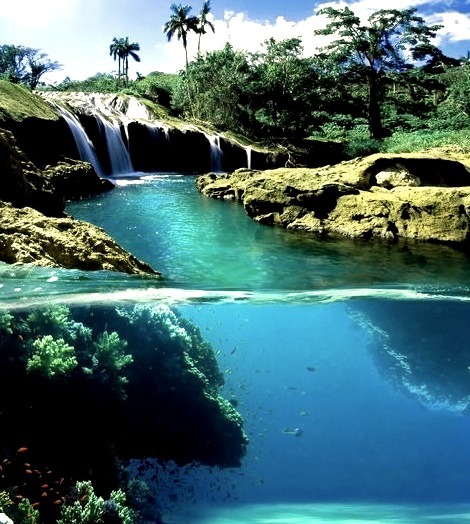 Split View Waterfall, Hawaii